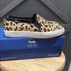 Keds slip on sneakers , Double Decker Leopard tan sz 8.5
